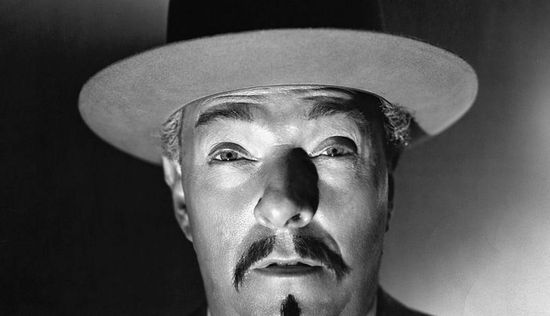 Charlie Chan (Roland Winters)