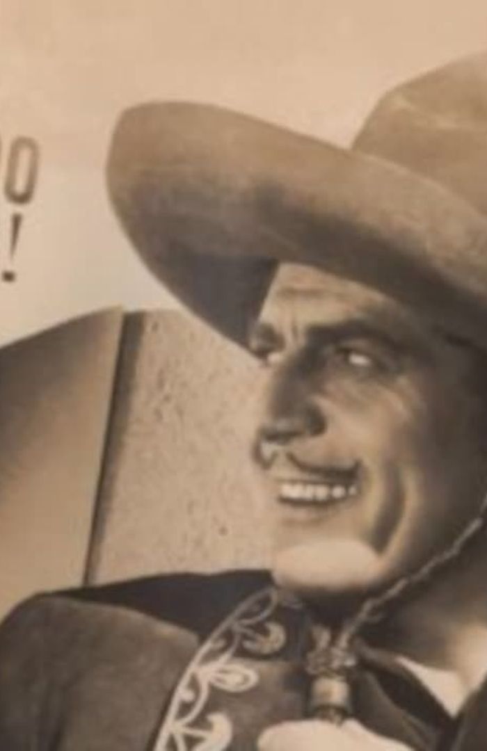 Cisco Kid (Warner Baxter) background