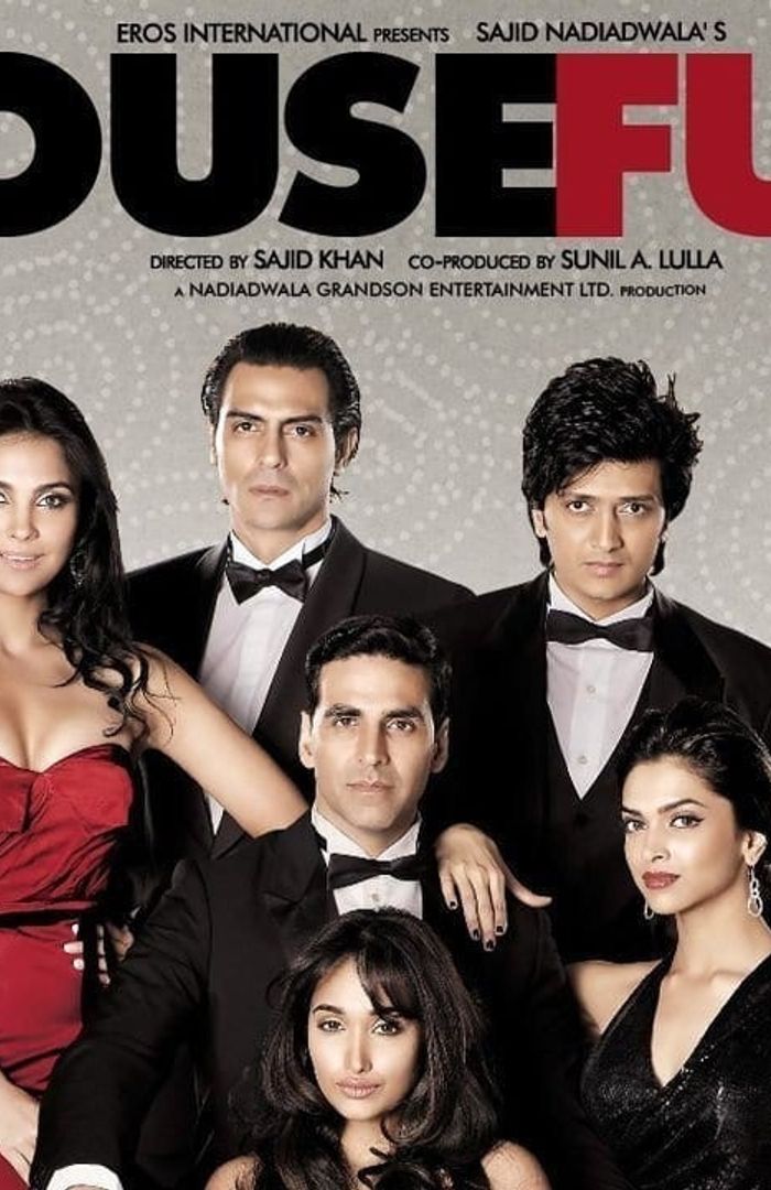 Housefull background