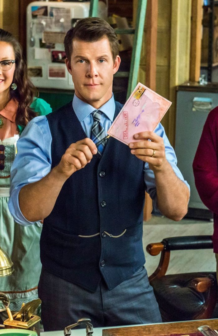 Signed Sealed Delivered background
