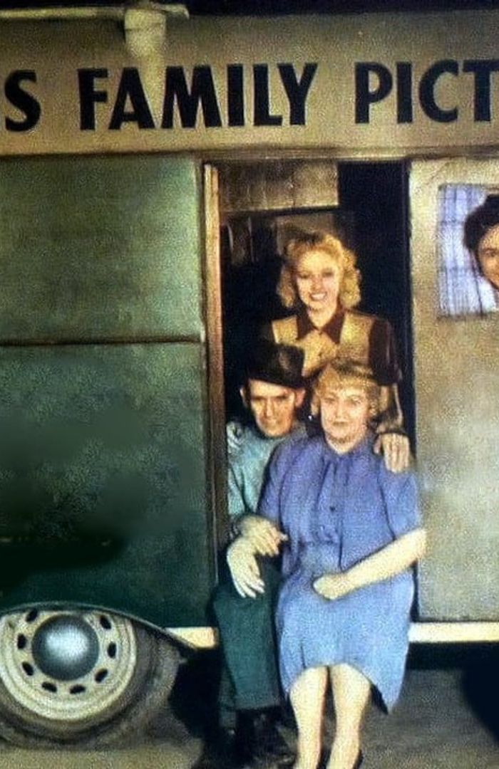 The Higgins Family background