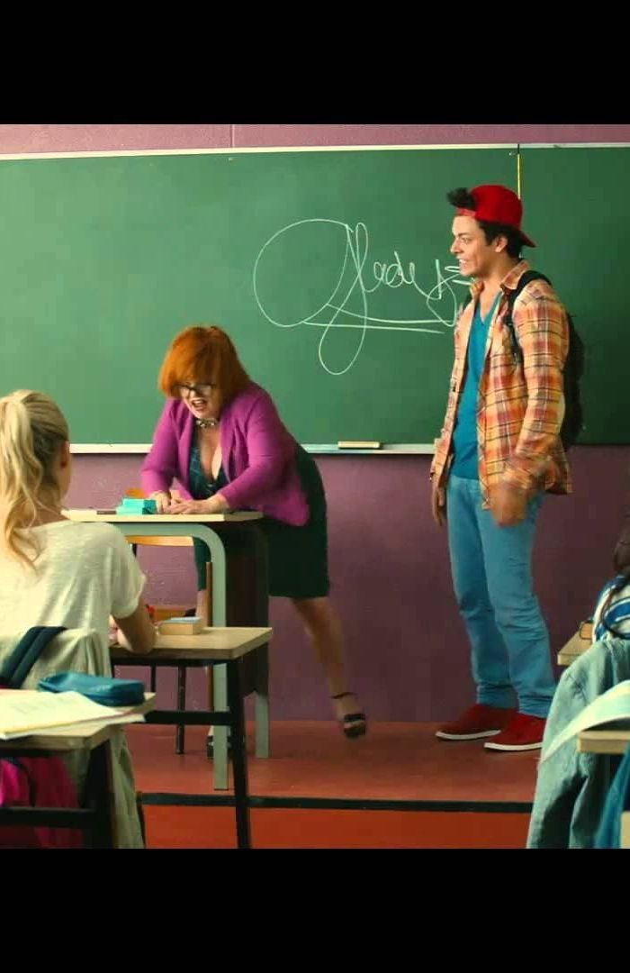 Serial Teachers background