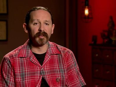 Oliver Peck in Ink Master (2012)