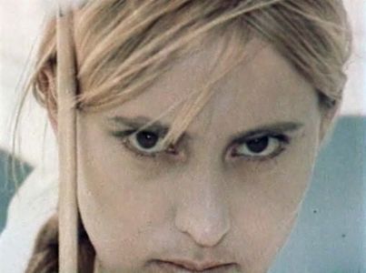 Larisa Kadochnikova in Bilyy ptakh z chornoyu oznakoyu (1971)