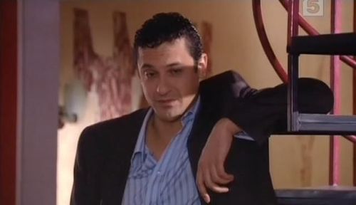 Mikhail Safronov in Serdtsu ne prikazhesh (2007)