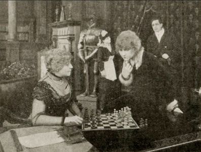 Pearl White in The Exploits of Elaine (1914)