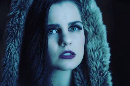 Chloe Bayliss- ice