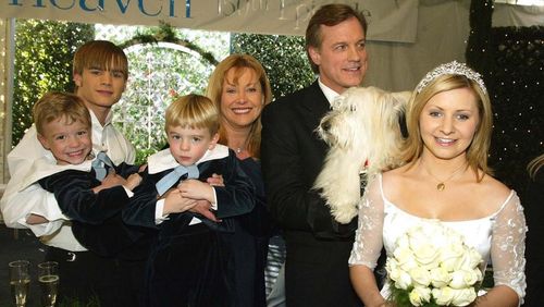 Stephen Collins, Beverley Mitchell, Lorenzo Brino, Nikolas Brino, David Gallagher, Catherine Hicks, and Happy in 7th Hea