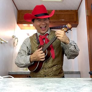 Behind the scenes with Keisuke Hoashi in 