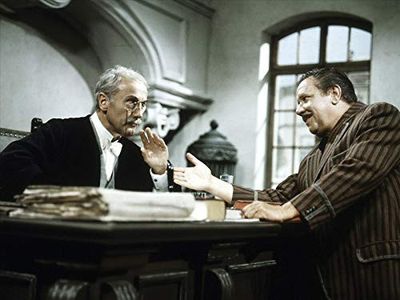 Hans Baur and Karl Tischlinger in Königlich Bayerisches Amtsgericht (1969)