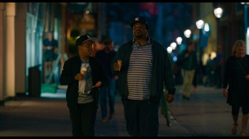 Craig Robinson and Markees Christmas in Morris from America (2016)