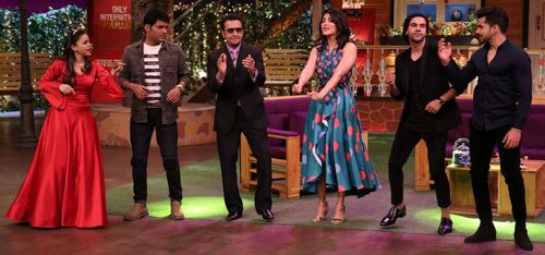 Gulshan Grover, Shruti Haasan, Gautam Gulati, Sumona Chakravarti, Rajkummar Rao, and Kapil Sharma in The Kapil Sharma Sh