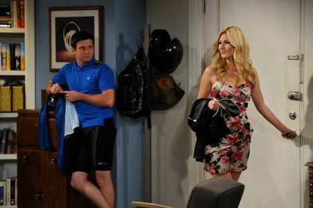 Hunter Elizabeth and Brent Morin on NBC's Undateable