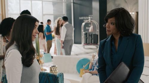 Wendy Raquel Robinson and Alanna Fox in Grand Hotel (2019)