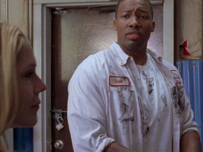 Mary McCormack and Marcus Brown in In Plain Sight (2008)