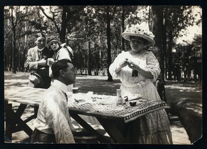 James Lackaye, Hughie Mack, Kate Price, and Josie Sadler in The Coming of Gretchen (1913)