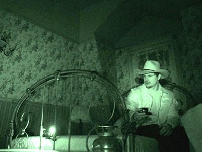 Zak Bagans in Ghost Adventures: Apache Junction (2015)