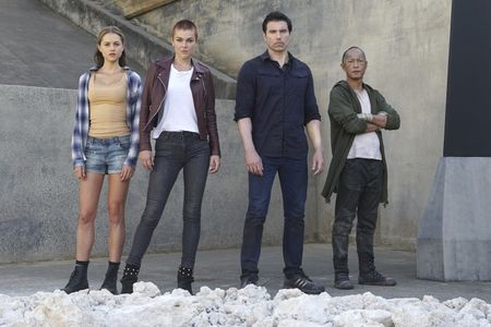 Ken Leung, Anson Mount, Serinda Swan, and Isabelle Cornish in Inhumans (2017)