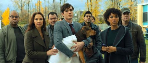 Ashley Judd, Barry Watson, Patrick Gallagher, Cesar De León, Rolando Boyce, Broadus Mattison, Alexandra Shipp, and Jonah