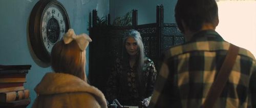 Alyla Browne and Sam Everingham in The Secret Kingdom (2023)
