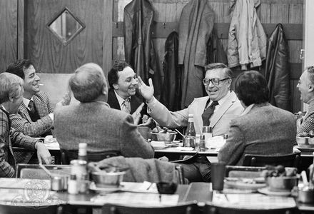 Sandy Baron, Jackie Gayle, Morty Gunty, Will Jordan, Corbett Monica, and Jack Rollins in Broadway Danny Rose (1984)