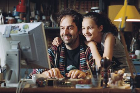Neri Marcorè and Lisa Cipriani in Tous les soleils (2011)