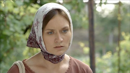 Maria Mashkova in Bednaya Liz (2013)