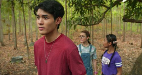 Grae Fernandez, Kira Balinger, and Kaehla San Andres in Spirits: Reawaken (2018)