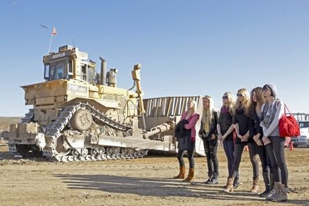 Molly O'Connell, Hannah Kat Jones, Brittani Kline, Jaclyn Poole, Alexandria Everett, and Kasia Pilewicz in America's Nex