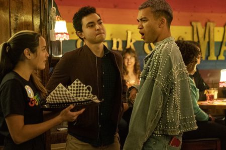 Still of Marwan Salama and Justice Smith in Generation