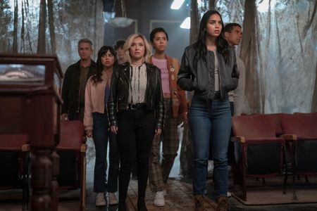 Dermot Mulroney, Hayden Panettiere, Mason Gooding, Ethan Landry, Melissa Barrera, Jenna Ortega, Jasmin Savoy Brown, and 