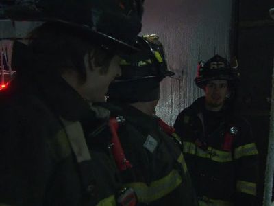 Denis Leary and Michael Lombardi in Rescue Me (2004)