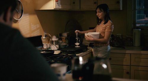 Still of Maya Bednarek and John Gloria in Good Girls
