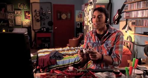 Vas Saranga as Reese in Mudpit