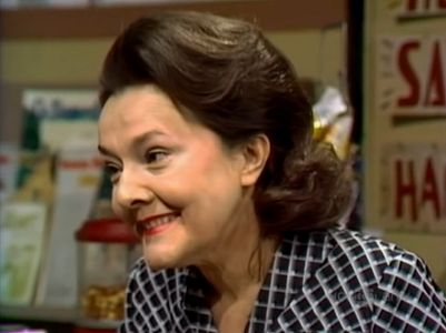 Gisèle Schmidt in La petite patrie (1974)