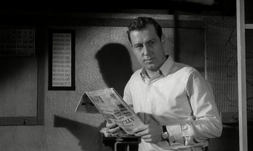 Hansjörg Felmy in Station Six Sahara (1963)