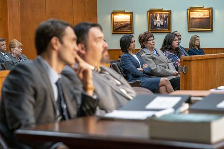 Glenn Fleshler, Suanne Spoke, Ann Mahoney, Rachael Thompson, and Ben Chase in The Thing About Pam (2022)