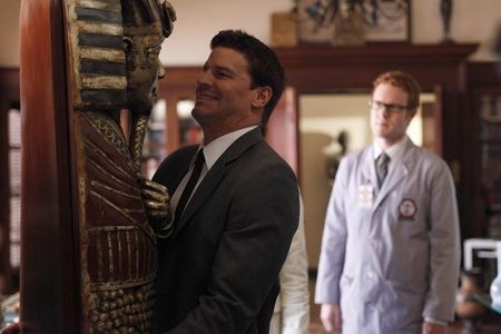 David Boreanaz and Kasey Mahaffy in Bones (2005)