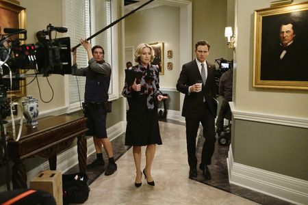 Tony Goldwyn and Portia de Rossi in Scandal (2012)