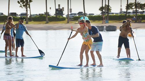 Daniel Bess and Missy Peregrym in Hawaii Five-0 (2010)