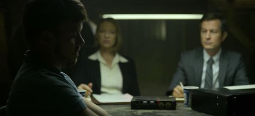 Joe Tuttle, Morgan Kelly, and Anna Torv in Mindhunter (2017)