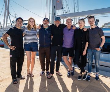 Özz Nûjen, Eva Röse, Marko Lehtosalo, Claes Nylöf, Jessica Almenäs, Anders Limpar, and Paul Svensson in Över Atlanten: P