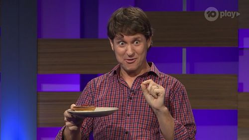 Craig Reucassel in Hughesy, We Have a Problem: Episode #5.6 (2021)