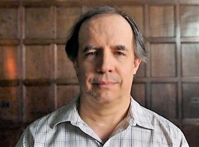 Screen shot of Rod Knoll on the CBS series 