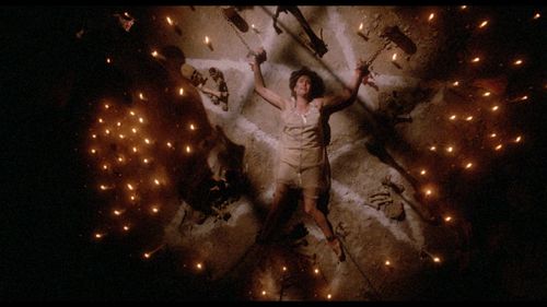 América Gabriel in Grave Robbers (1989)