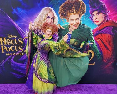 Allen Waiserman in Hocus Pocus 2 (2022)