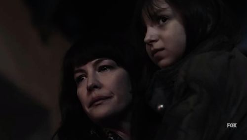 Still of Maya Bednarek and Lyv Tyler in 9-1-1 Lone Star