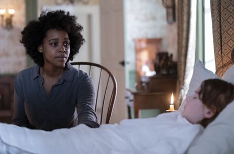 Mallori Johnson and David Alexander Kaplan in Kindred (2022)