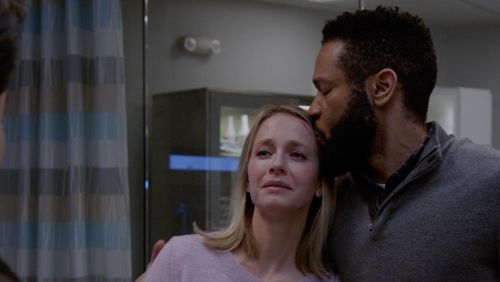 Jason Veasey and Cassie Kramer in Chicago Fire: Shut It Down (2020)
