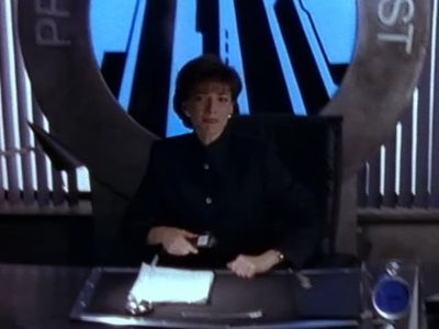 Louan Gideon in The Secret World of Alex Mack (1994)